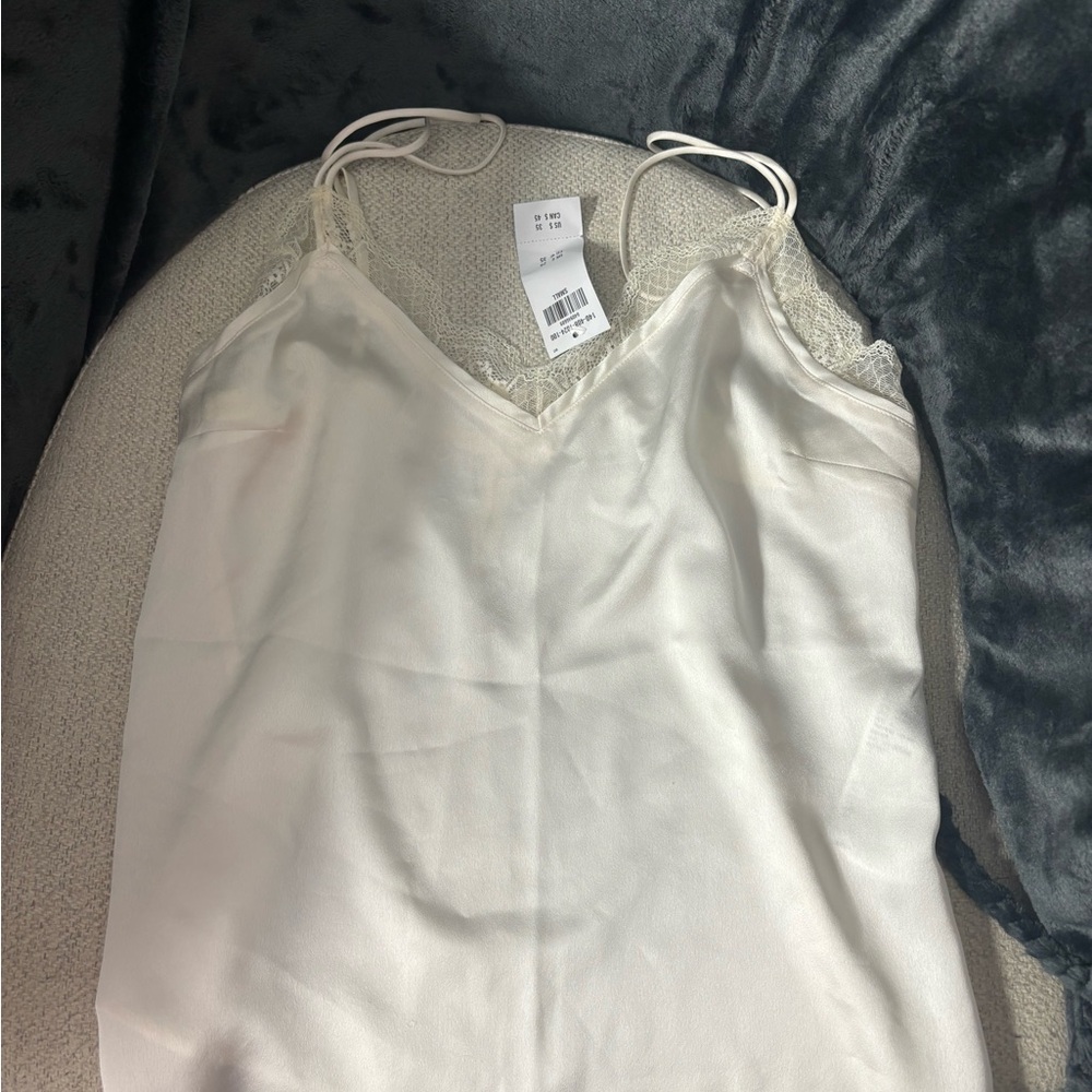 Abercrombie size small silk cami with lace trim brand new with tags
